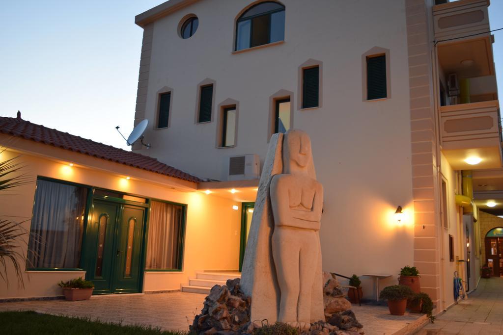Mesogios Beach Korfalonas Exterior photo