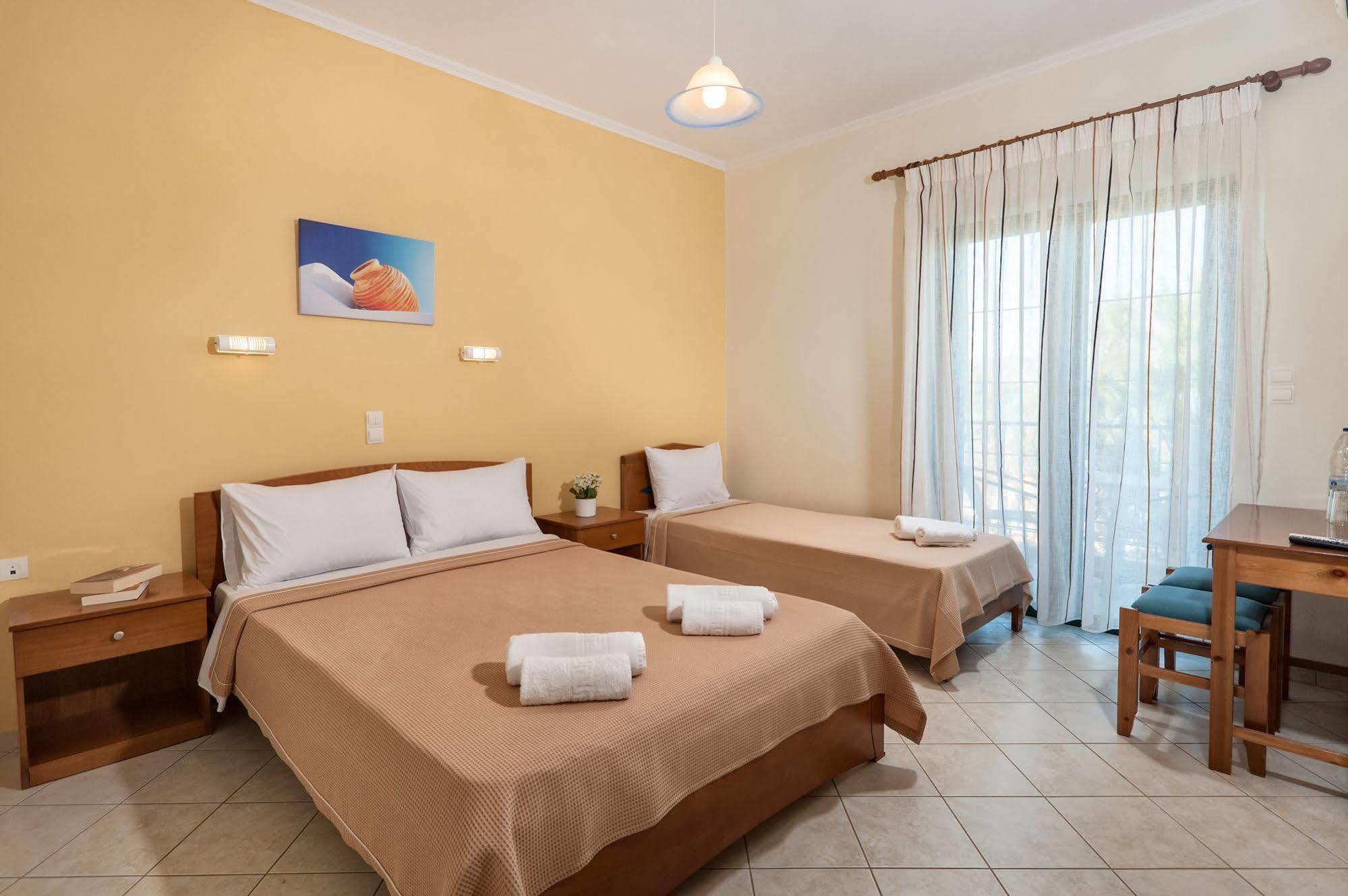 Mesogios Beach Korfalonas Exterior photo